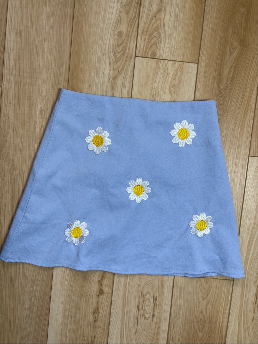Daisy Street Blue Mini Skirt Embroidered Daisies Feminine Flirty Coquette Preppy